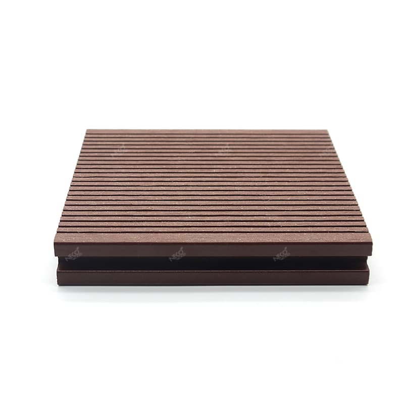 Outdoor WPC Round Hole Composite Decking